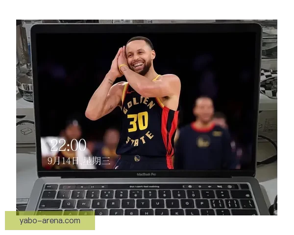 库里称赞文班天赋异禀比赛态度充满感染力震撼人心